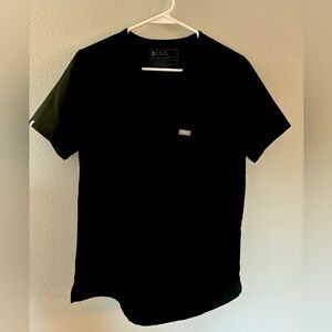 FIGS Catarina One-Pocket Scrub Top || Women’s Medium || Black